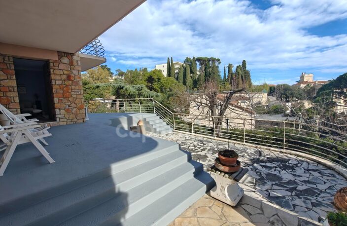 Maison à vendre 6 pièces CANNES (06), 400 mètres de la plage, vue mer, garage — photo 5