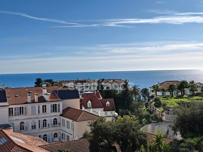 Maison à vendre 6 pièces CANNES (06), 400 mètres de la plage, vue mer, garage — photo 1