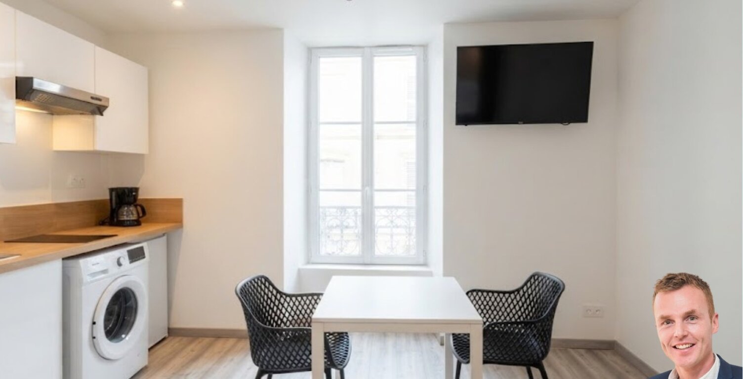QUIMPER (29) - Centre-ville- Studio meublé de 22 m² habitable — photo 1
