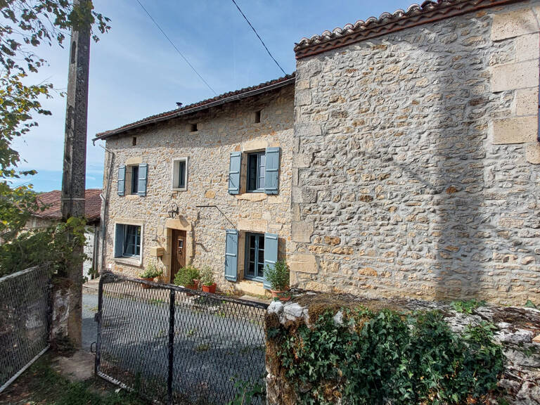 Maison 3 pièces entièrement rénovée - Périgord Vert — photo 1