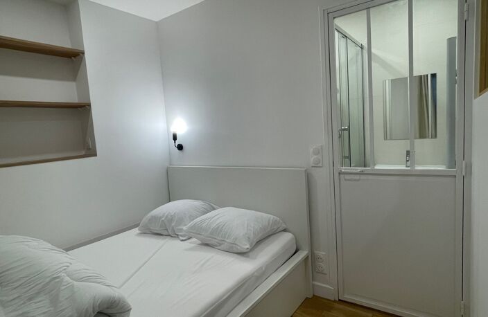 Appartement à louer 0 pièces PARIS 11EME ARRONDISSEMENT (75) — photo 4