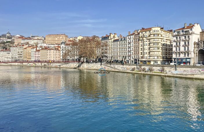 Dpt Rhône (69), Magnifique T2  VIEUX LYON 45m² Meublé  Rue Lainerie — photo 2