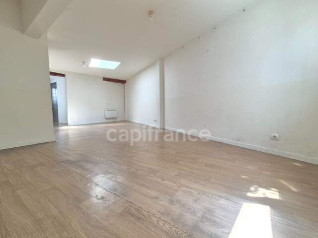 Appartement à vendre 2 pièces ROYAN (17) - Plain pied - Cour fermée - Centre ville — photo du bien