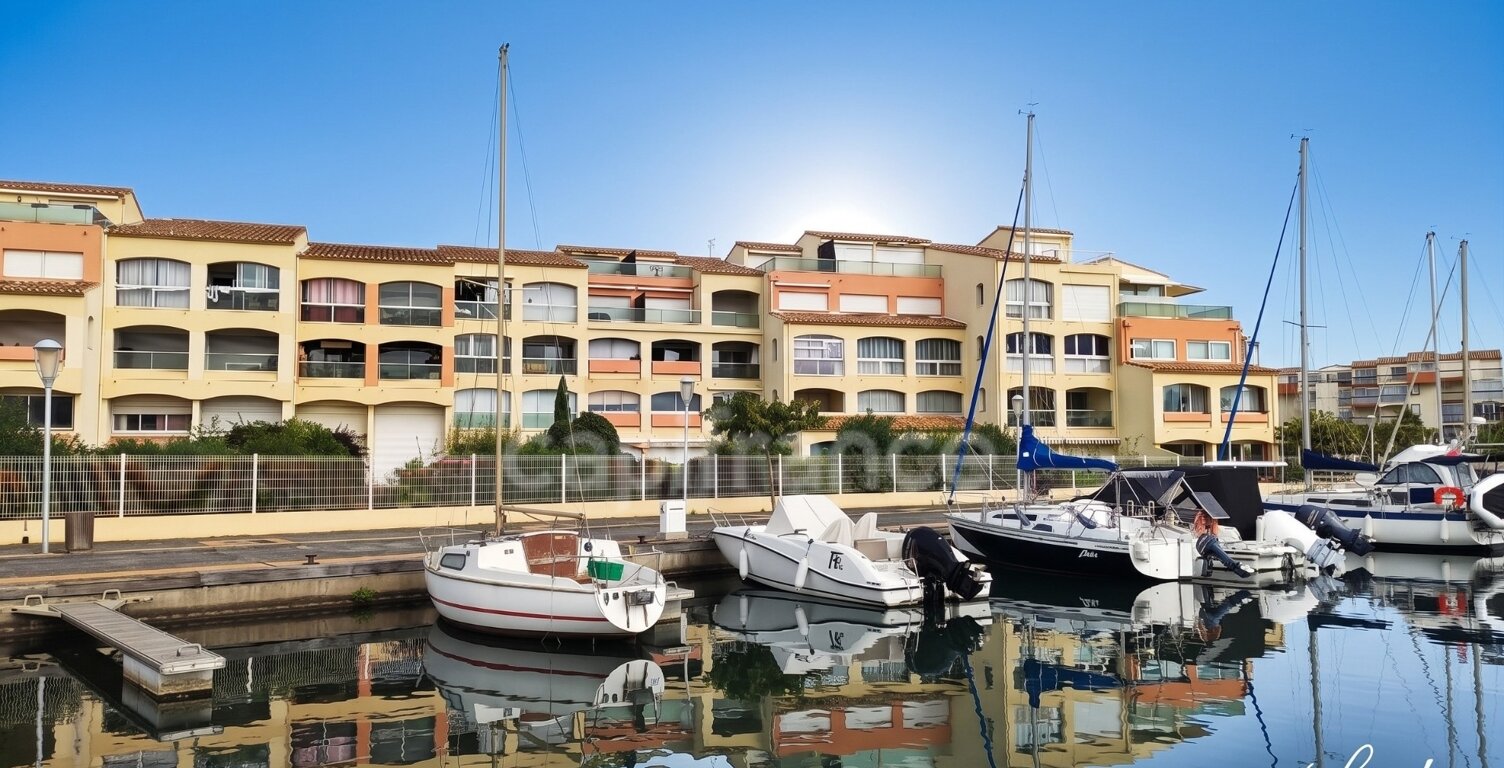 T2 de 36 m² avec loggia et vue port — Secteur Saint-Martin — photo 1