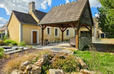 Du charme, de beaux volumes de plain-pied et un jardin arboré : découvrez cette maison pleine de potentiel — photo du bien