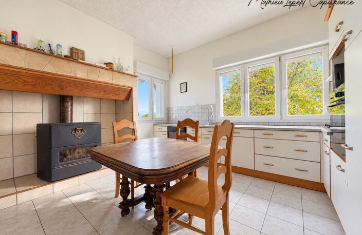 à vendre LIMEYRAT – Maison T4 sur terrain clos et arboré de 3 250 m²/kota finlandais en bois — photo 3