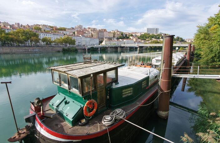 LYON 6 – QUAI DE SERBIE – PÉNICHE 160 M² À RÉNOVER ENTIÈREMENT — photo 2