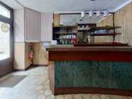 Dpt Orne (61), à vendre CARROUGES Grande maison de charme sur ancien Bar Restaurant en Normandie — photo 3