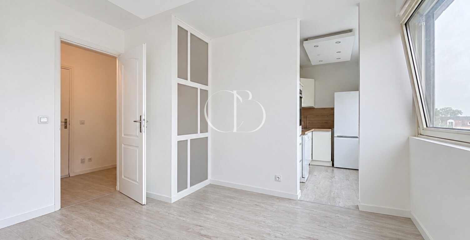 Appartement à vendre 2 pièces ANNEMASSE (74) — photo 1