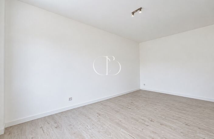 Appartement à vendre 2 pièces ANNEMASSE (74) — photo 5
