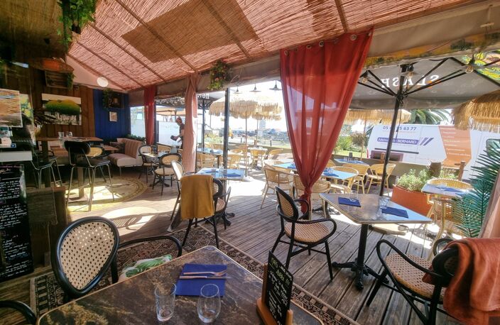 ÎLE D’OLÉRON – SAINT-TROJAN-LES-BAINS  RESTAURANT TRADITIONNEL — photo 2