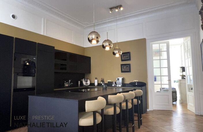 Orleans HYPER CENTRE,  appartement somptueux  de 175 m²  à vendre, dans hotel particulier — photo 5