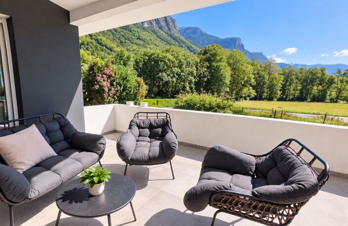 Appartement à vendre 5 pièces MAGLAND (74) — photo 2