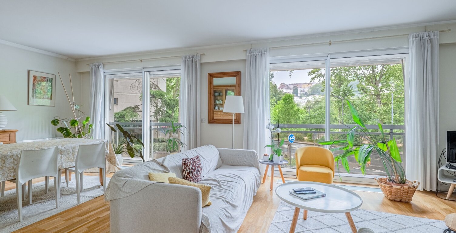 Appartement à vendre 5 pièces LYON 6EME ARRONDISSEMENT (69) Vue Rhône — photo 1