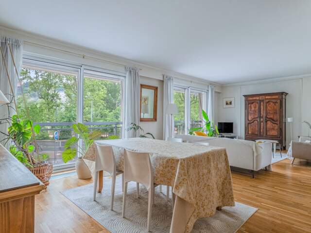 Appartement à vendre 5 pièces LYON 6EME ARRONDISSEMENT (69) Vue Rhône — photo du bien