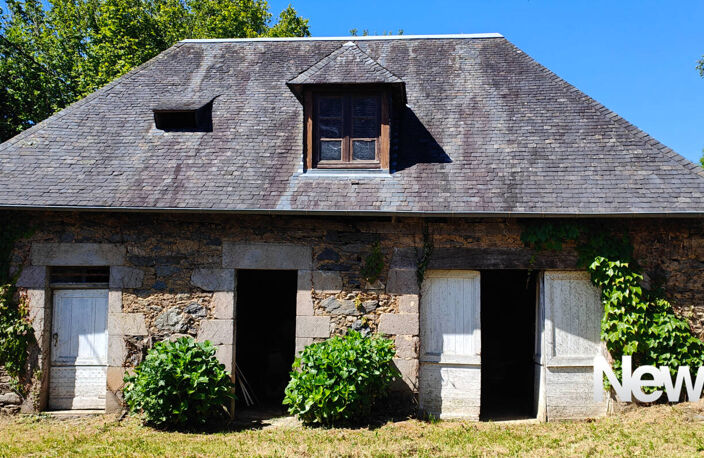 EXCEPTIONNELLE Propriété Historique  - 230 m² + Dépendances - 8,5 ha — photo 5