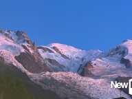 CHAMONIX MONT-BLANC - FORT POTENTIEL MURS ET FDC TOUS COMMERCES BATIMENT 3 NIVEAUX + CHALET HABITATION - Place numéro 1 — photo 3