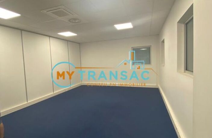 My Transac vous propose un lot d'activité/bureaux de 1237m² situé à Roissy en France à proximité de l'aéroport — photo 5