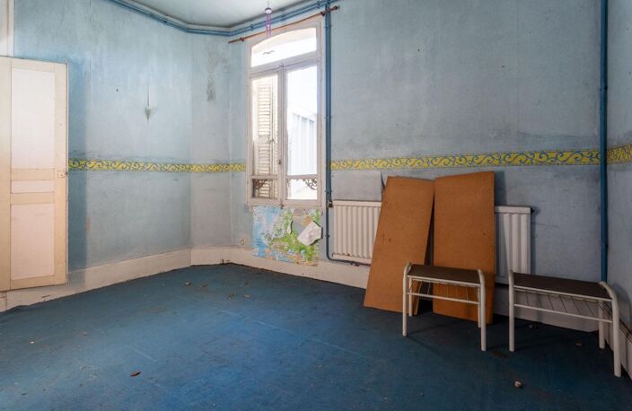 Ensemble immobilier - 1 932 m² - Montivilliers (76) — photo 4