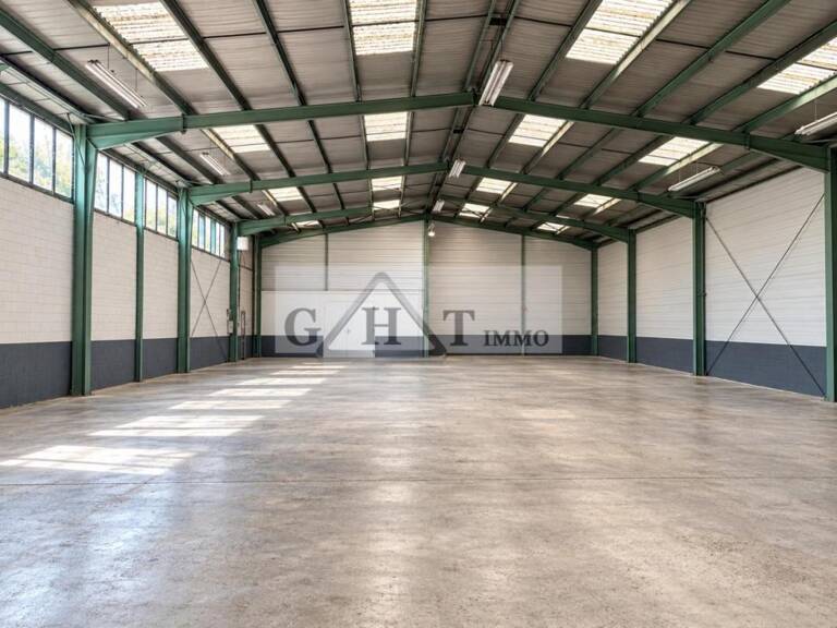 BÂTIMENT INDÉPENDANT D’ENVIRON 1 764m M² À VENDRE – FRANCONVILLE — photo 1