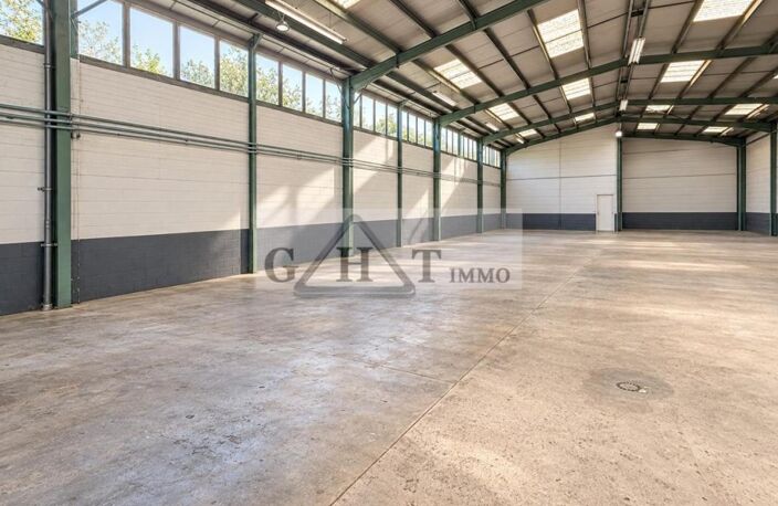 BÂTIMENT INDÉPENDANT D’ENVIRON 1 764m M² À VENDRE – FRANCONVILLE — photo 2