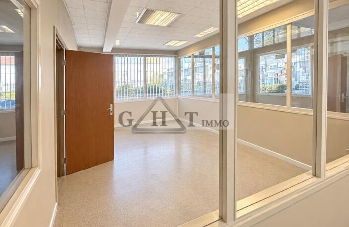 BÂTIMENT INDÉPENDANT D’ENVIRON 1 764m M² À VENDRE – FRANCONVILLE — photo 5
