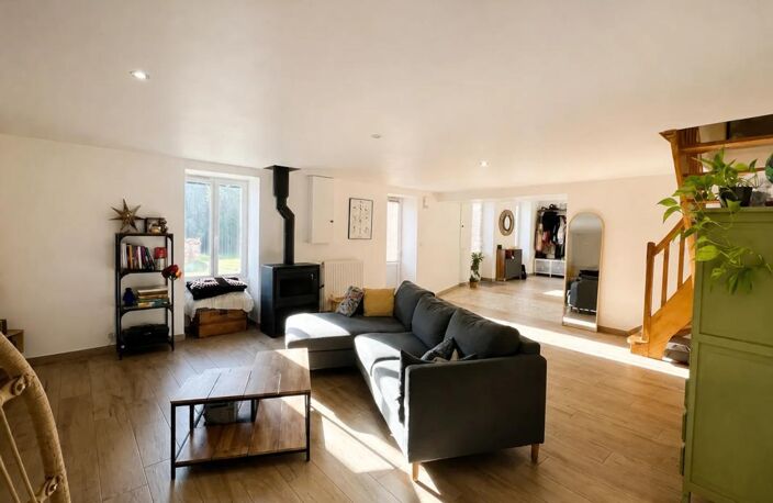 Maison de 6 pièces de 170 m² à Les Brouzils — photo 4