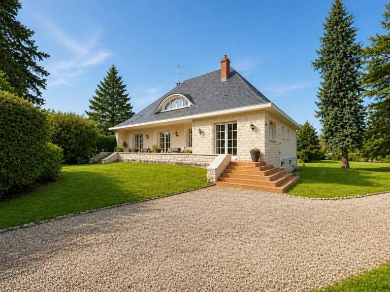 Maison de 6 pièces de 166 m² à Cléry-Saint-André — photo 1
