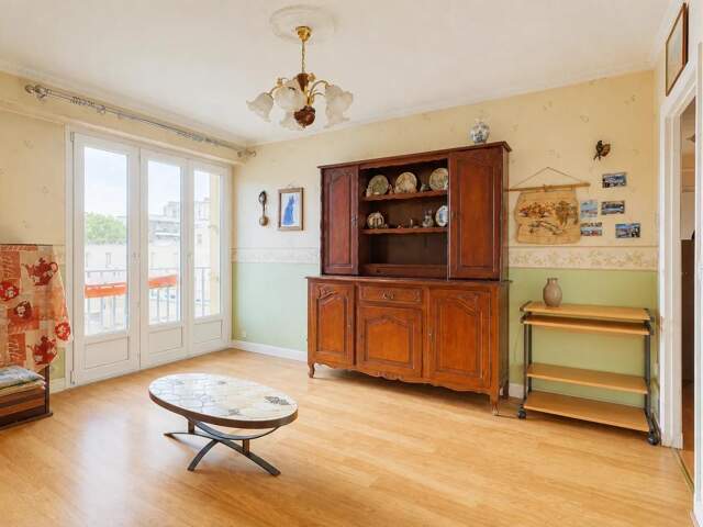 Appartement 3 pièces de 53 m² à Drancy — photo du bien