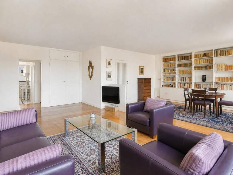 Appartement de 4 pièces de 100 m² à Paris 16 — photo 1