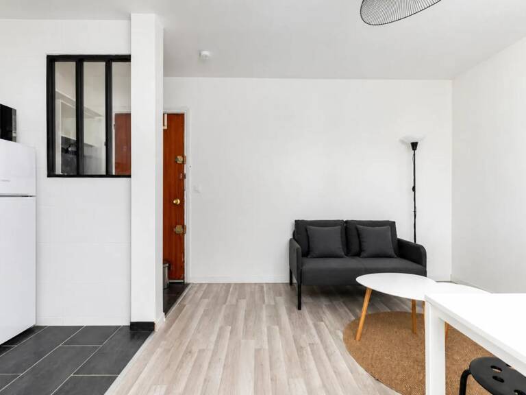Appartement de 2 pièces de 27 m² situé à Paris — photo 1