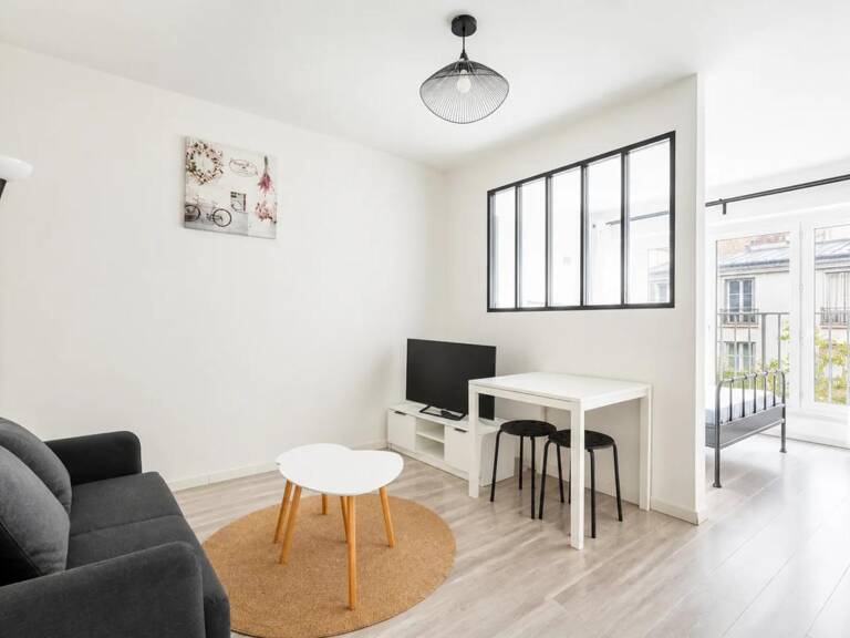 Appartement de 2 pièces de 27 m² situé à Paris — photo 1