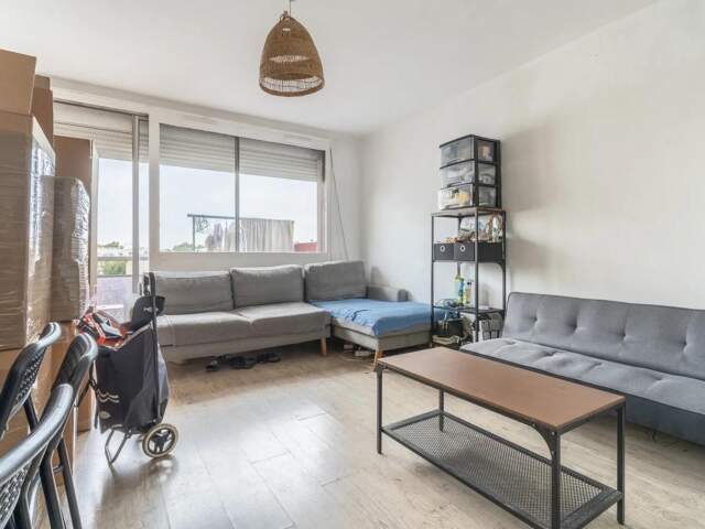Appartement de 3 pièces de 60 m² à Saint-Denis — photo du bien