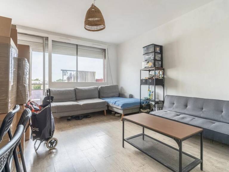 Appartement de 3 pièces de 60 m² à Saint-Denis — photo 1