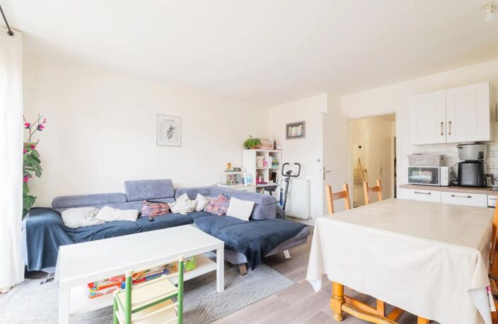 Appartement de 3 pièces de 61 m² à Noisiel — photo 2