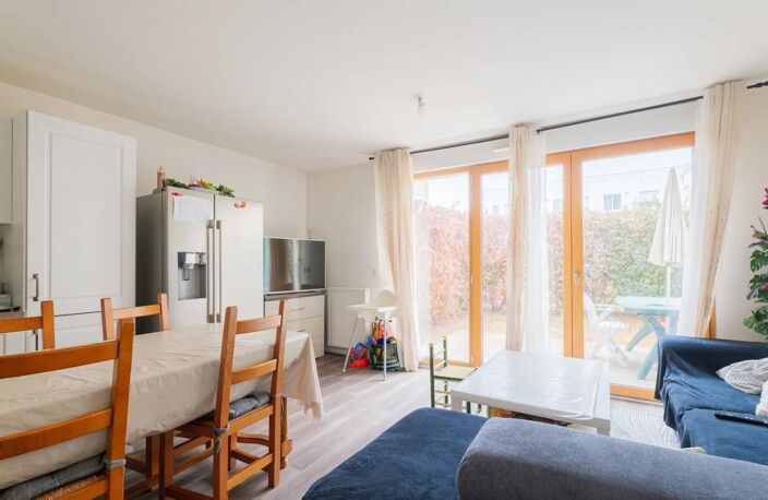 Appartement de 3 pièces de 61 m² à Noisiel — photo 3
