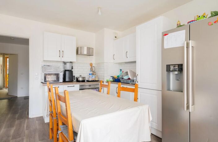 Appartement de 3 pièces de 61 m² à Noisiel — photo 4