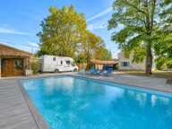 17700 VOUHÉ – ANCIENNE FORGE RÉNOVÉE – 239 M² - Gîte - Piscine — photo 2