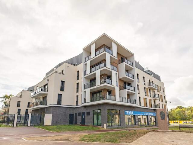 Appartement de 4 pièces avec balcon de 82 m² à Châtenay-Malabry — photo du bien