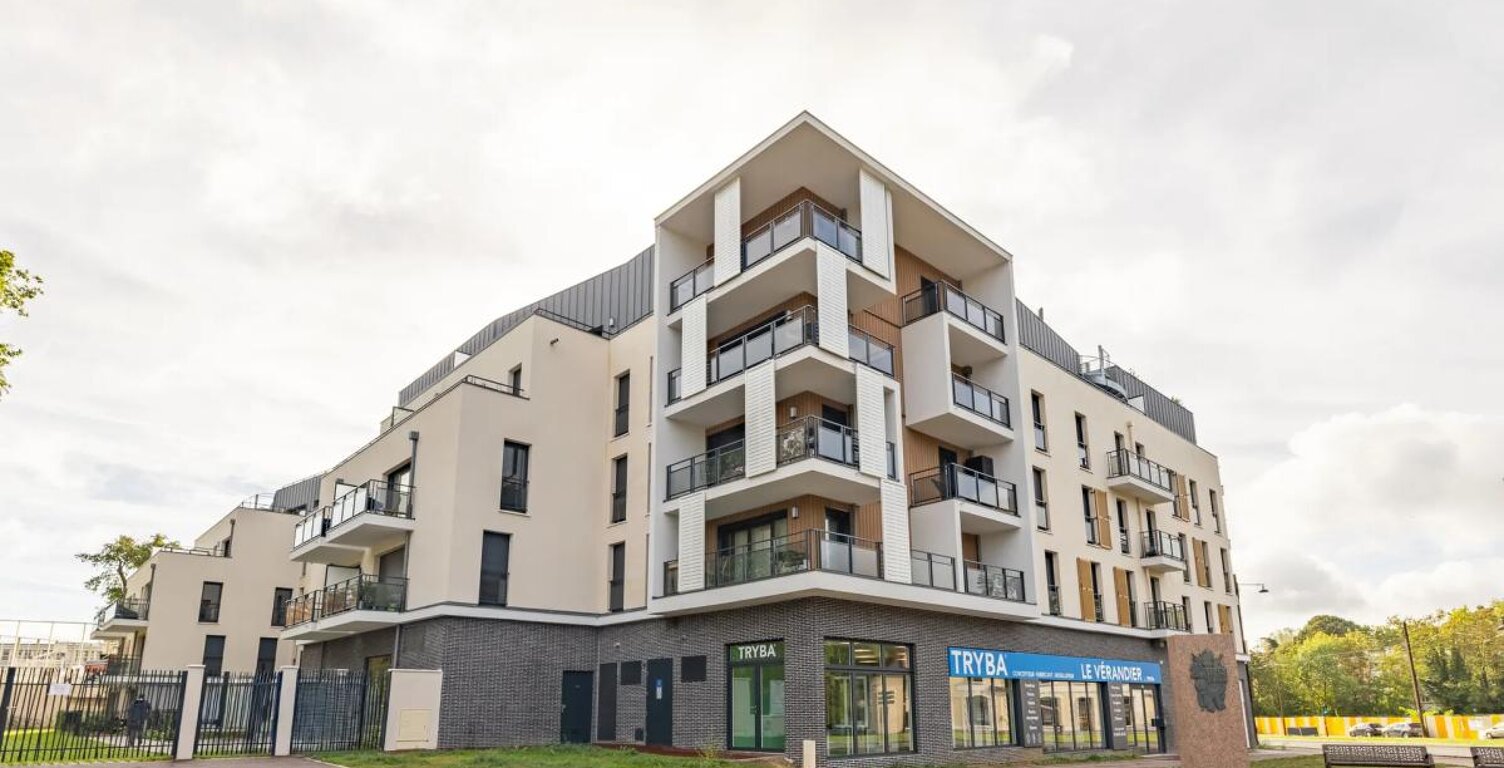 Appartement de 4 pièces avec balcon de 82 m² à Châtenay-Malabry — photo 1