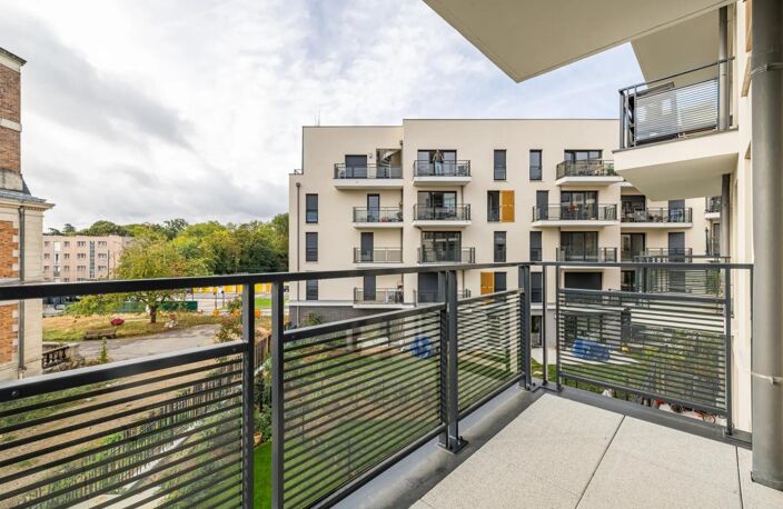 Appartement de 4 pièces avec balcon de 82 m² à Châtenay-Malabry — photo 4