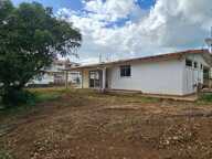Villa à rénover au Lamentin sur un terrain de 744 m² — photo 2