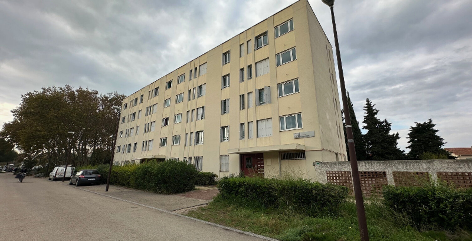 Type 4 - AVIGNON - RESIDENCE DOUANES — photo 1
