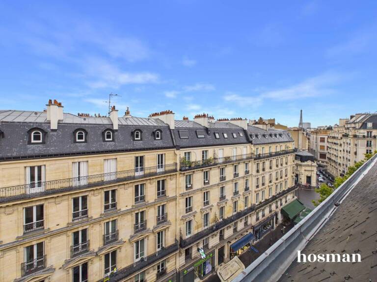 Studio 1 pièce 13 m² - Rue Jean de la Fontaine - Vue Tour Eiffel, Dernier étage — photo 1
