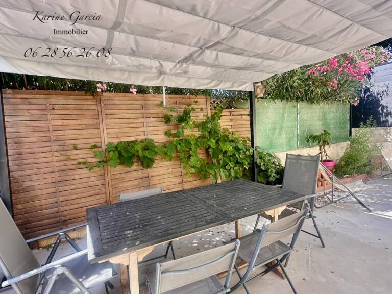 CENTRE VILLE SIX FOURS LES PLAGES - MAISON DE TYPE 4 - GARAGE - TERRAIN 260 M² — photo 1