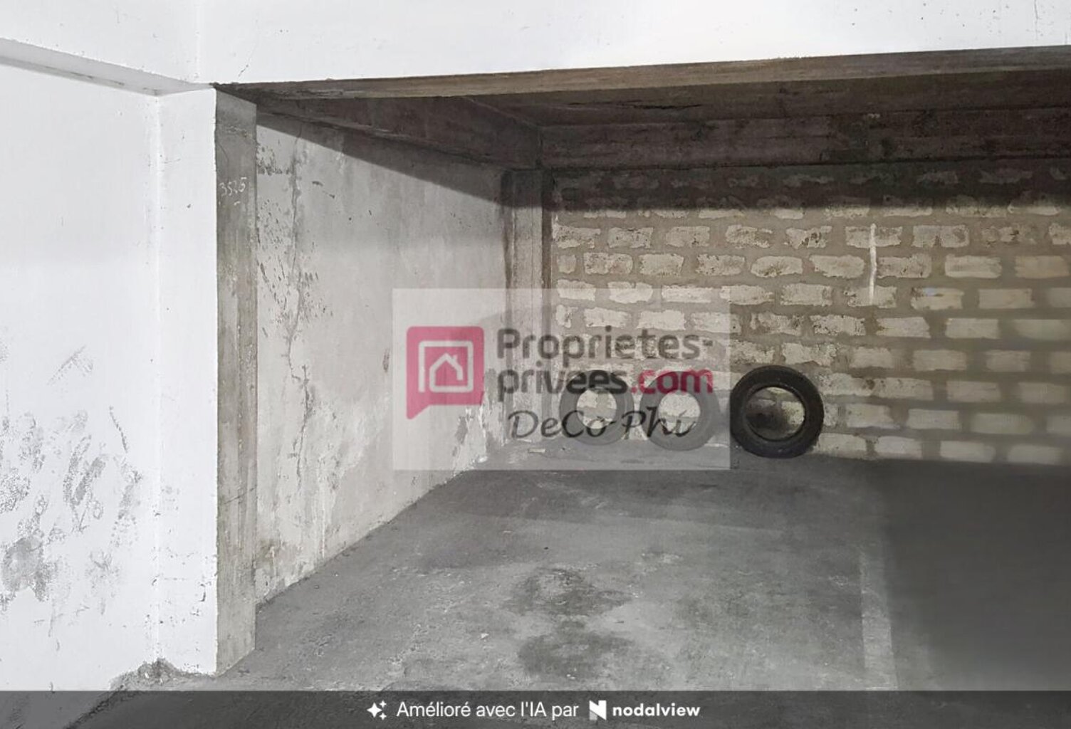 Un emplacement de parking une place — photo 1
