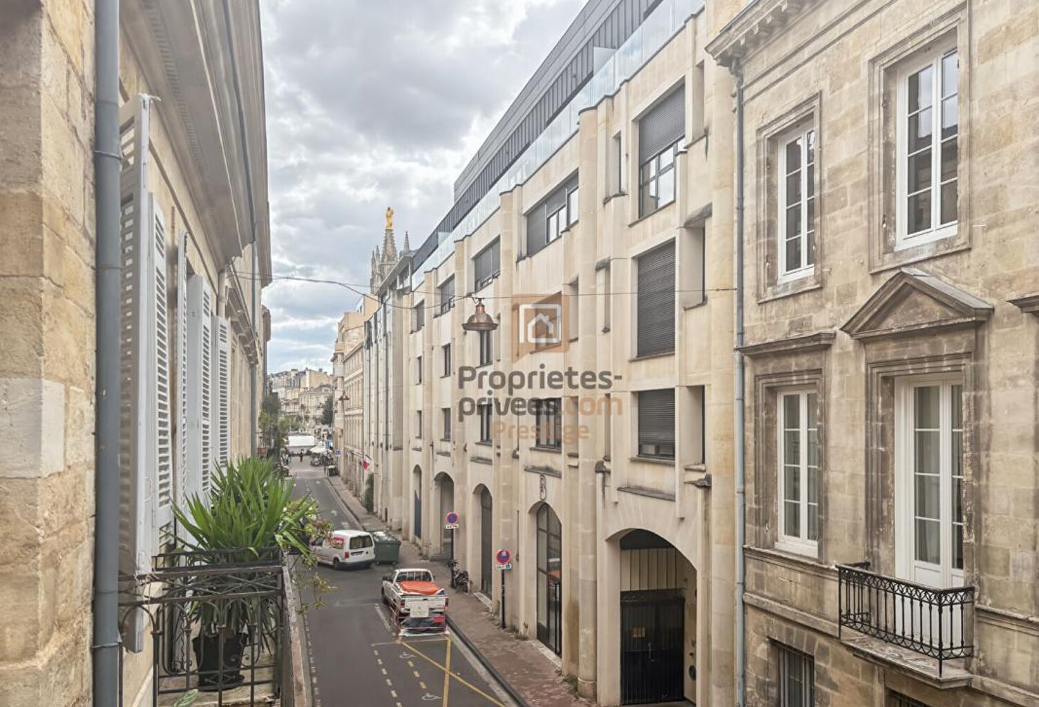 Bordeaux Pey-Berland Bel appartement de deux pièces Balcon de 5m2 et Climatisation — photo 1
