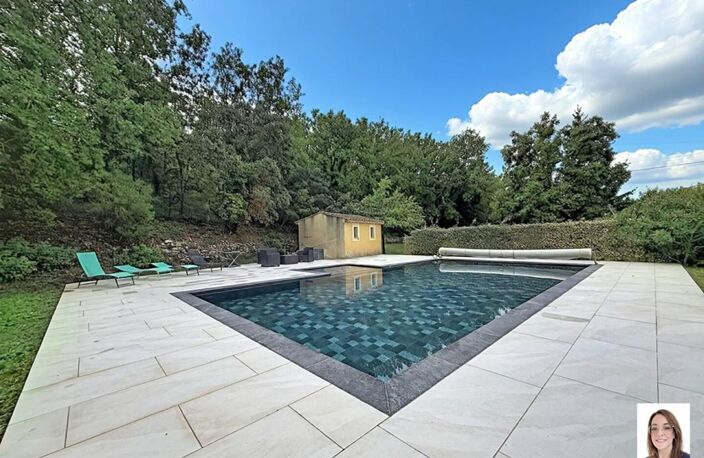 Villa — photo 3
