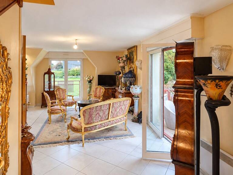 A SAINT-MALO, dans un quartier au calme, très agréable et cossu, bel APPARTEMENT DUPLEX de 69m2 carrez — photo 1