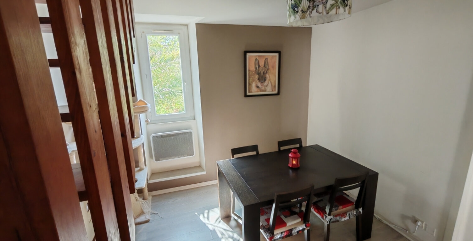 Dans maison de village , appartement 69 m2 10 minutes de Pontonx — photo 1